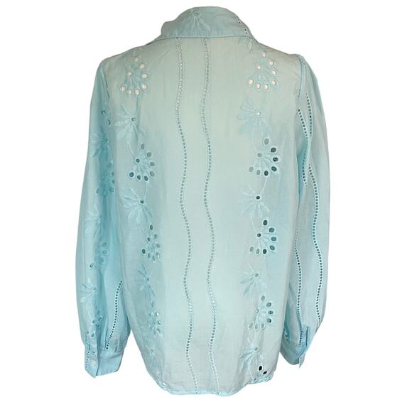 Anewsta Eyelet Womens Blouse Button Down Office Career Preppy Size Medium US 6 - Picture 2 of 7